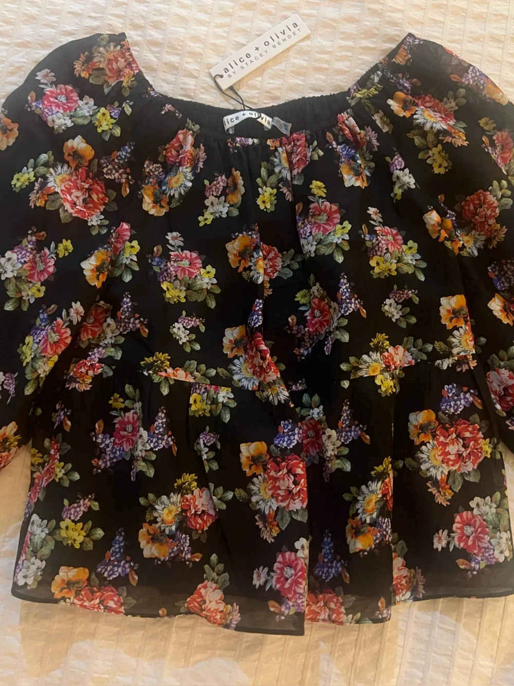 Alice + Olivia floral print ruffle peasant top